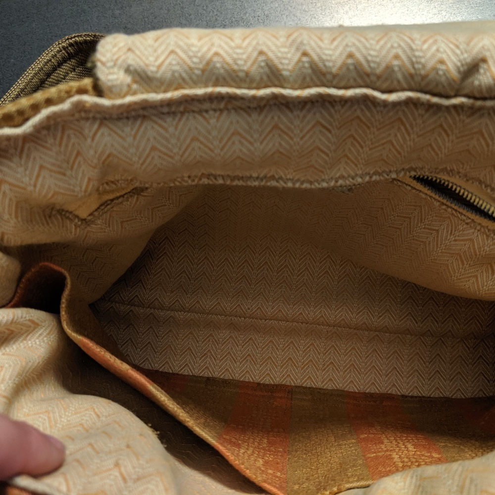 Perfect Fall Handbag - Picture 3 of 5